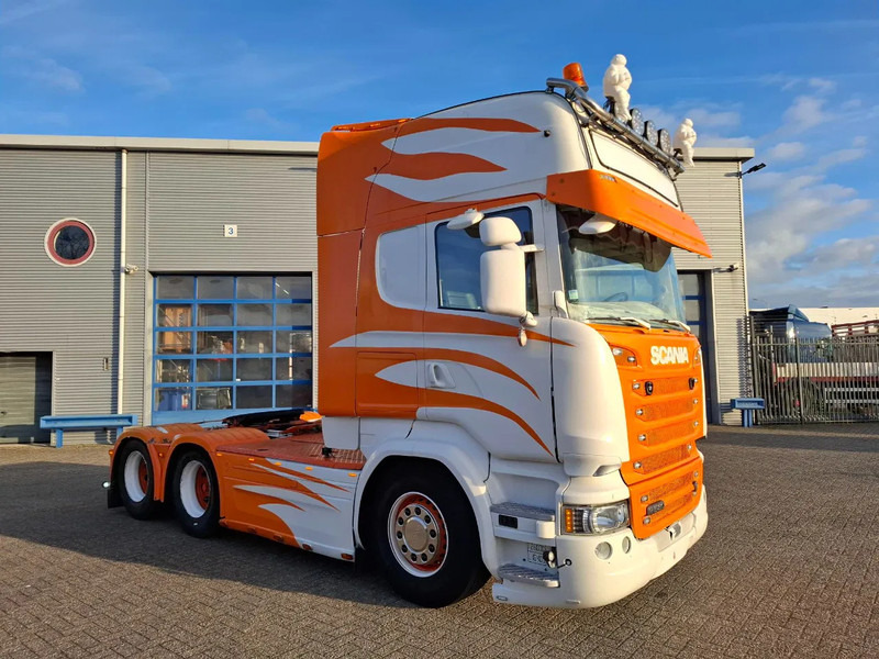 Scania R580 V8 / RETARDER / HYDRAULICS / TUV:06-08-2026 / FULL-AIR / LEATHER / XENON / AUTOMATIC / EURO-6 / 2014 - Sattelzugmaschine: das Bild 2 Scania R580 V8 / RETARDER / HYDRAULICS / TUV:06-08-2026 / FULL-AIR / LEATHER / XENON / AUTOMATIC / EURO-6 / 2014 - Sattelzugmaschine: das Bild 2