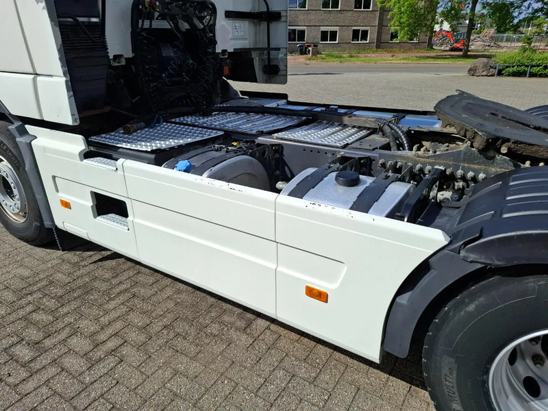 Sattelzugmaschine Volvo FH13-540 / HYDRAULICS / VEB+ / TUV:01-04-2026 / FRIDGE / AIRCO / SIDESKIRTS / AUTOMATIC / EURO-5 / 2012: das Bild 8