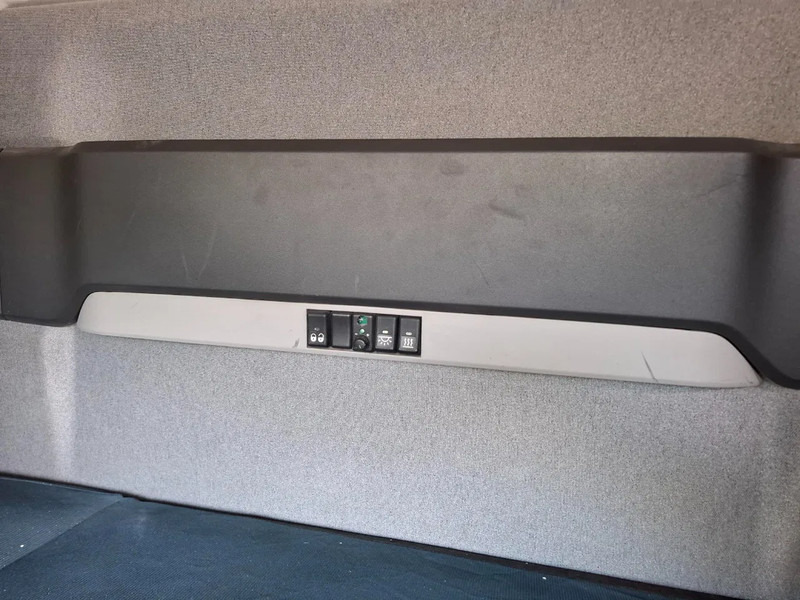 Sattelzugmaschine Volvo FH13-540 / HYDRAULICS / VEB+ / TUV:01-04-2026 / FRIDGE / AIRCO / SIDESKIRTS / AUTOMATIC / EURO-5 / 2012: das Bild 20