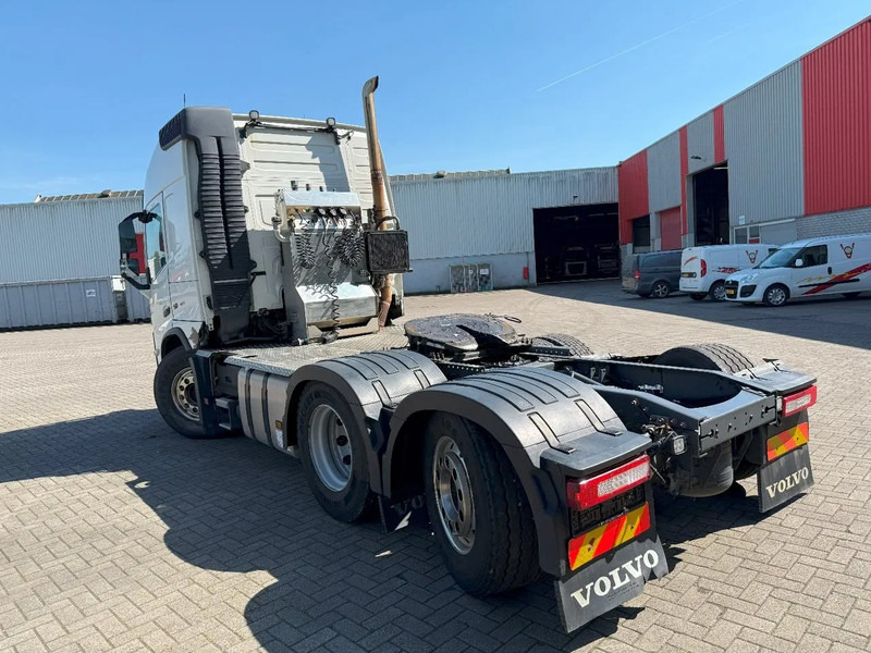 Volvo FM5-500 / ENGINE RUNNING / HYDRAULICS / DYNAMIC STEERING / ONLY:228169 KM / FULL-AIR / LIFT+LENKACHSE / VEB+ / ACC / LWDS / AUTO - Sattelzugmaschine: das Bild 3 Volvo FM5-500 / ENGINE RUNNING / HYDRAULICS / DYNAMIC STEERING / ONLY:228169 KM / FULL-AIR / LIFT+LENKACHSE / VEB+ / ACC / LWDS / AUTO - Sattelzugmaschine: das Bild 3