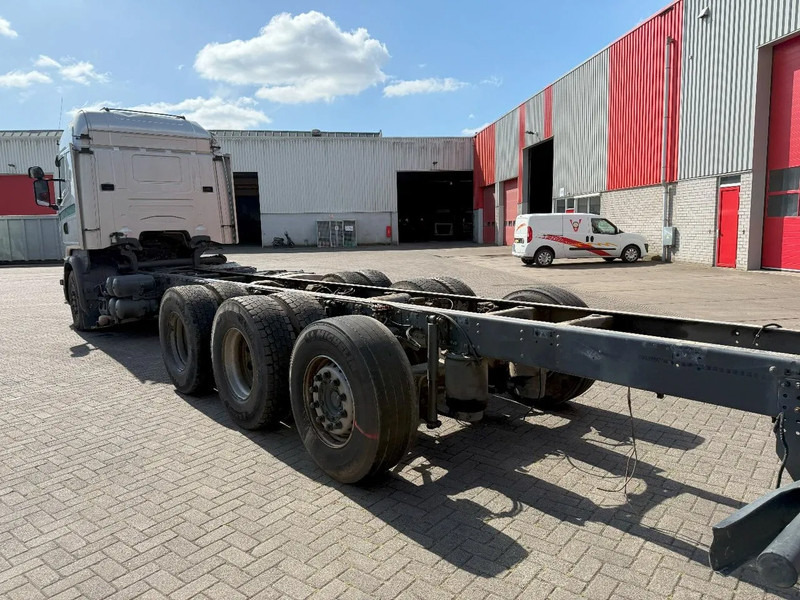 Scania R490 / 8X4 / ENGINE RUNNING / RETARDER / 9 TON FRONT AXLE / LIFT+LENKACHSE / AUTOMATIC / EURO-6 / 2017 - Fahrgestell LKW: das Bild 3 Scania R490 / 8X4 / ENGINE RUNNING / RETARDER / 9 TON FRONT AXLE / LIFT+LENKACHSE / AUTOMATIC / EURO-6 / 2017 - Fahrgestell LKW: das Bild 3