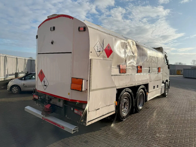 Volvo FH5-500 6X2 / ENGINE RUNNING / LIFT+LENKACHSE / FULL AIR / ADR / EUROTANK / 9-TON FRONT AXLE / EURO-6 / 2022 - Tankwagen: das Bild 5 Volvo FH5-500 6X2 / ENGINE RUNNING / LIFT+LENKACHSE / FULL AIR / ADR / EUROTANK / 9-TON FRONT AXLE / EURO-6 / 2022 - Tankwagen: das Bild 5
