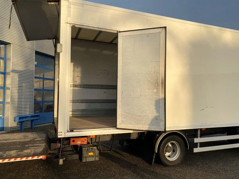Koffer LKW Volvo FL5-210 / NL TRUCK / ONLY:495823 KM / PLATFORM 1500 KG / AUTOMATIC / EURO-6 / 2017: das Bild 10