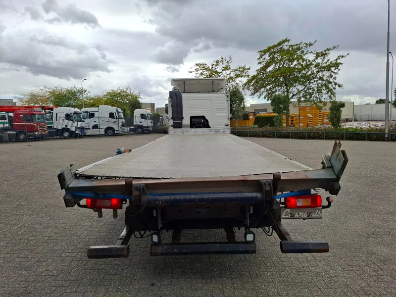 Volvo FM11-330 / ONLY:376356 KM / NAVI / FULL-AIR / LWDS / AIRCO / AUTOMATIC / EURO-6 / 2016 - Fahrgestell LKW: das Bild 4 Volvo FM11-330 / ONLY:376356 KM / NAVI / FULL-AIR / LWDS / AIRCO / AUTOMATIC / EURO-6 / 2016 - Fahrgestell LKW: das Bild 4