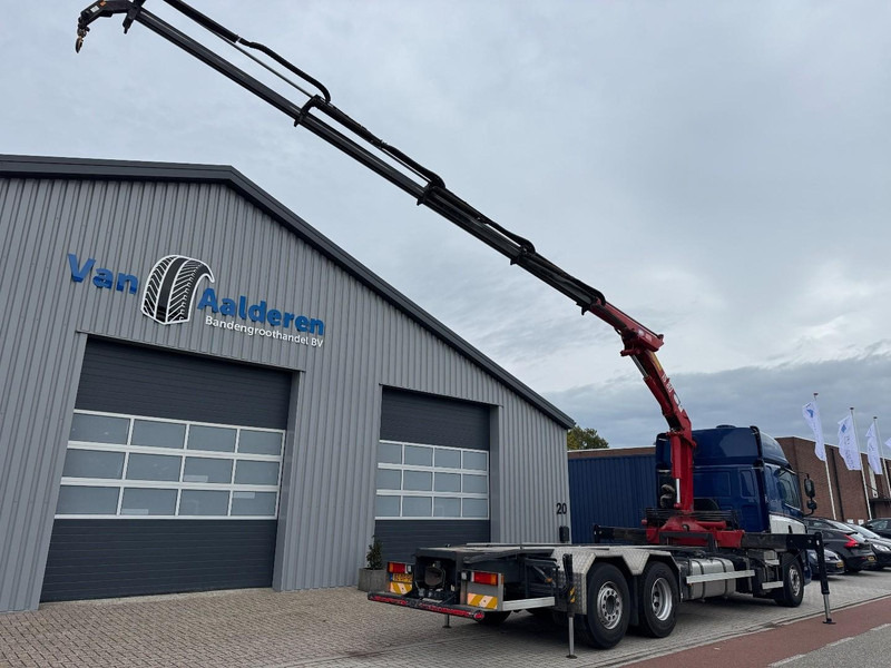 DAF CF85-360 6x2 HMF 1580 / 4S, EURO 5 - Autokran: das Bild 3 DAF CF85-360 6x2 HMF 1580 / 4S, EURO 5 - Autokran: das Bild 3