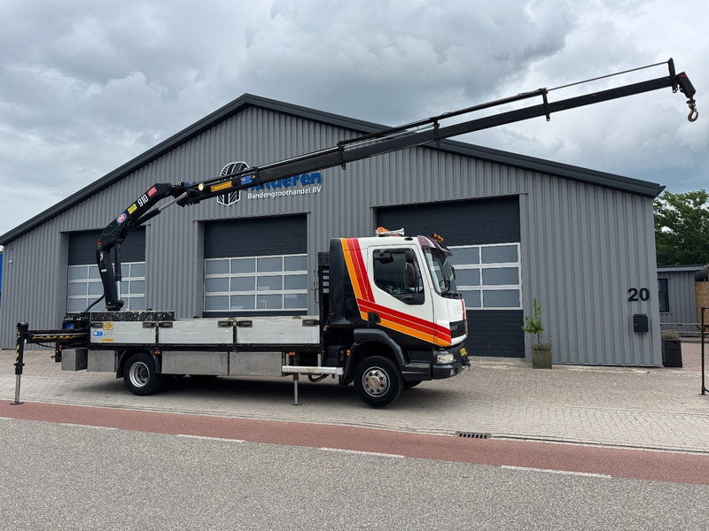 DAF LF45-220 HMF 910 K4 + 1 / Remote Control - Autokran: das Bild 2 DAF LF45-220 HMF 910 K4 + 1 / Remote Control - Autokran: das Bild 2
