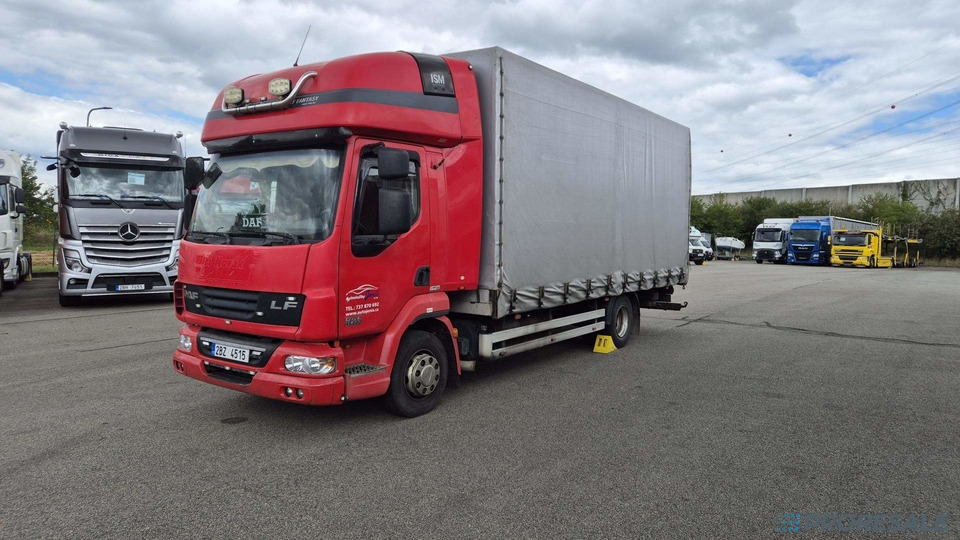 DAF FA LF 45.220 G12 valník s plachtou - Plane LKW: das Bild 2 DAF FA LF 45.220 G12 valník s plachtou - Plane LKW: das Bild 2