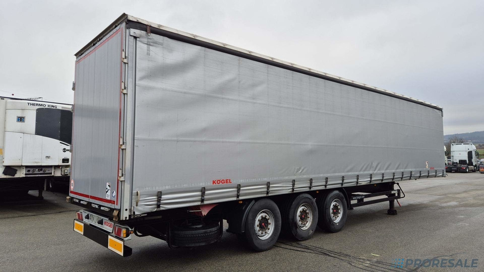 KÖGEL SN 24 CARGO - Planenauflieger: das Bild 3 KÖGEL SN 24 CARGO - Planenauflieger: das Bild 3