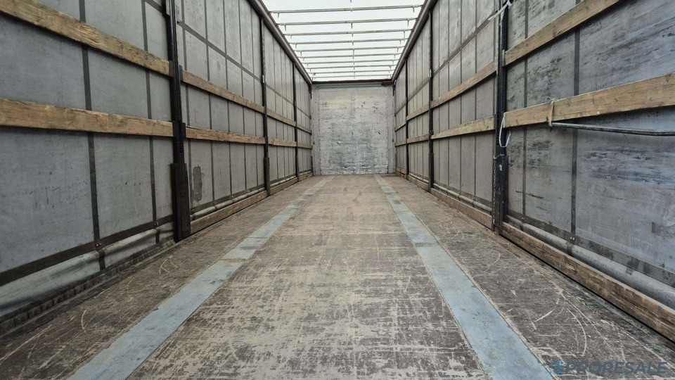 KÖGEL SN 24 CARGO - Planenauflieger: das Bild 4 KÖGEL SN 24 CARGO - Planenauflieger: das Bild 4