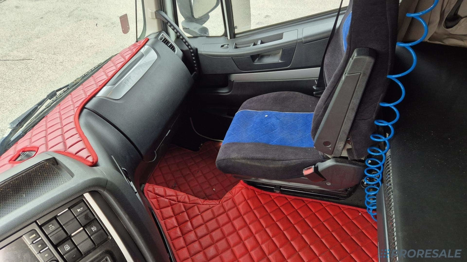 IVECO STRALIS AS440/48T LOW DECK EURO 6 - Sattelzugmaschine: das Bild 5 IVECO STRALIS AS440/48T LOW DECK EURO 6 - Sattelzugmaschine: das Bild 5