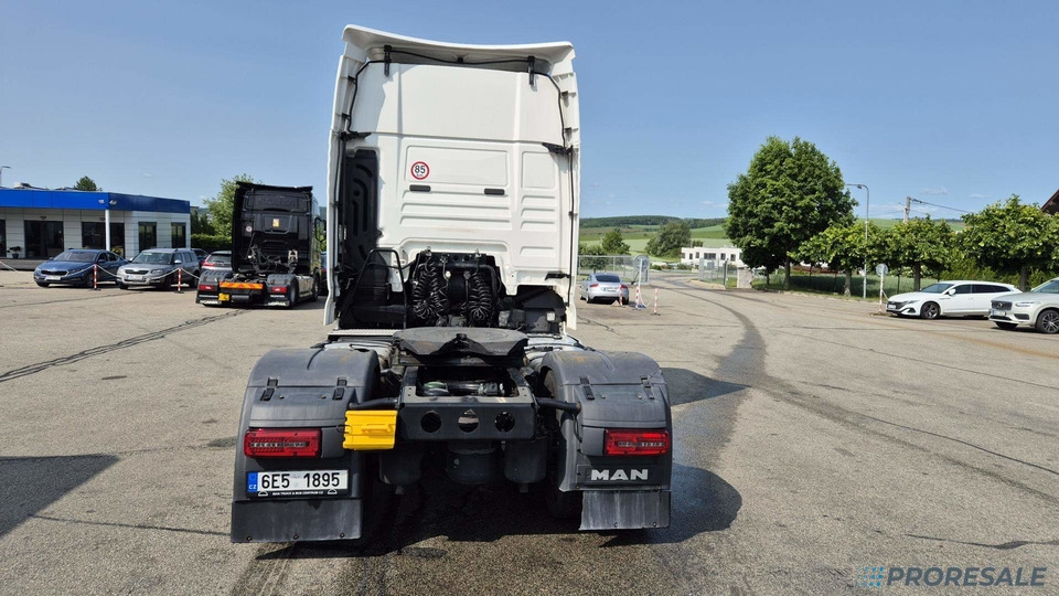 MAN TGX 18.500 BLS XXL EURO 6 - Sattelzugmaschine: das Bild 3 MAN TGX 18.500 BLS XXL EURO 6 - Sattelzugmaschine: das Bild 3