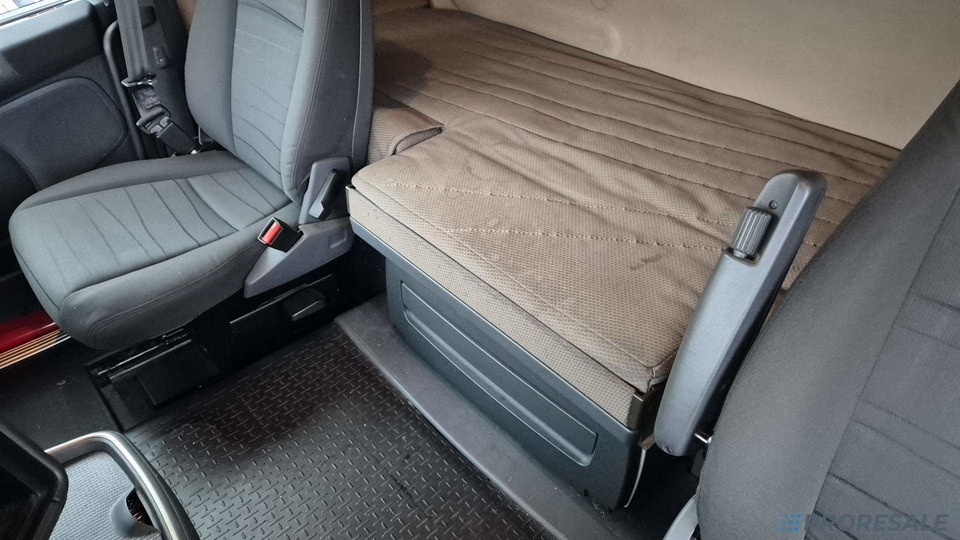 SCANIA R440 TOP LINE EURO 5 - Sattelzugmaschine: das Bild 5 SCANIA R440 TOP LINE EURO 5 - Sattelzugmaschine: das Bild 5