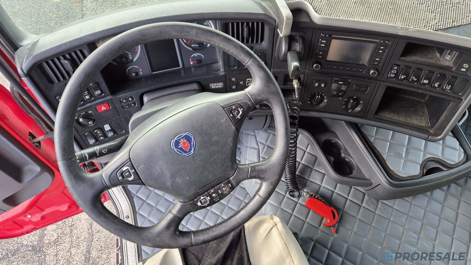 SCANIA R450 N320 HIGH LINE EURO 6 - Sattelzugmaschine: das Bild 4 SCANIA R450 N320 HIGH LINE EURO 6 - Sattelzugmaschine: das Bild 4