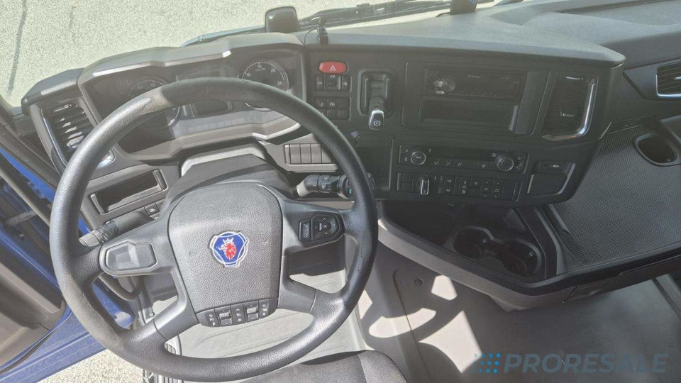 SCANIA R450 N323 LOW DECK EURO 6 - Sattelzugmaschine: das Bild 4 SCANIA R450 N323 LOW DECK EURO 6 - Sattelzugmaschine: das Bild 4