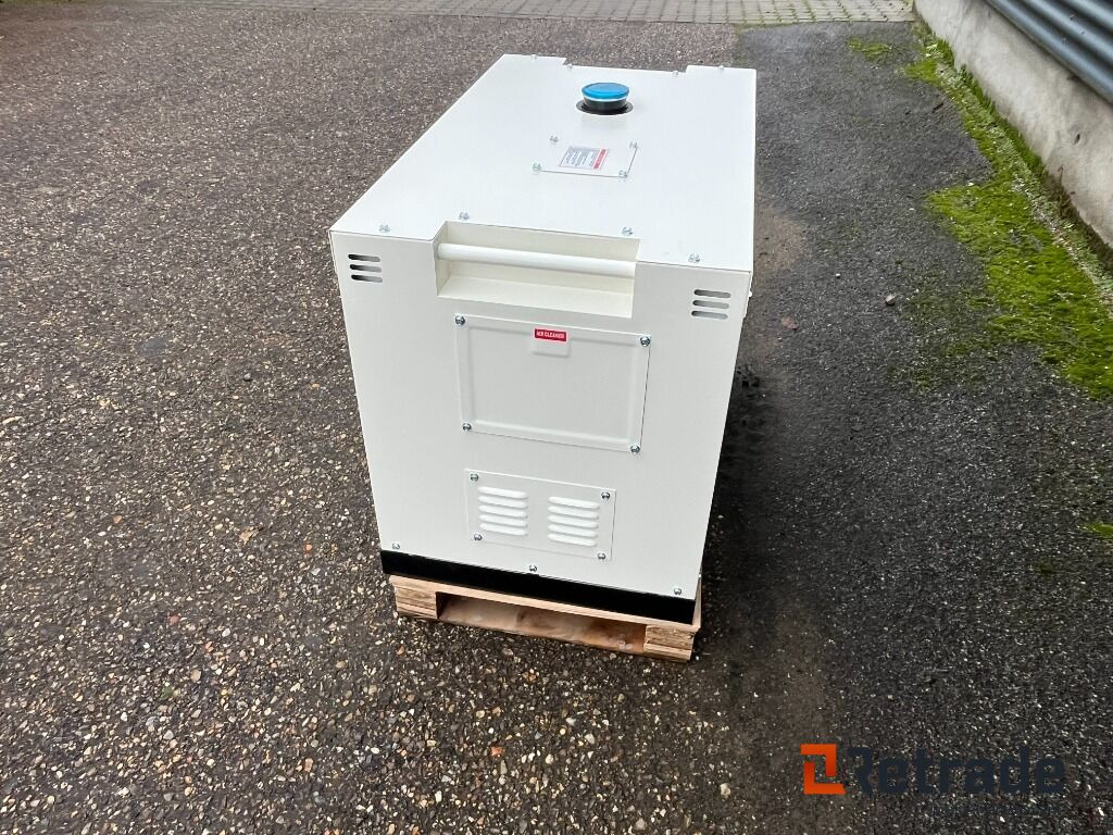 Generator COMPAL POWER VG - R 110 - 10 KW Diesel Generator 10 KW - Baumaschine: das Bild 5 Generator COMPAL POWER VG - R 110 - 10 KW Diesel Generator 10 KW - Baumaschine: das Bild 5