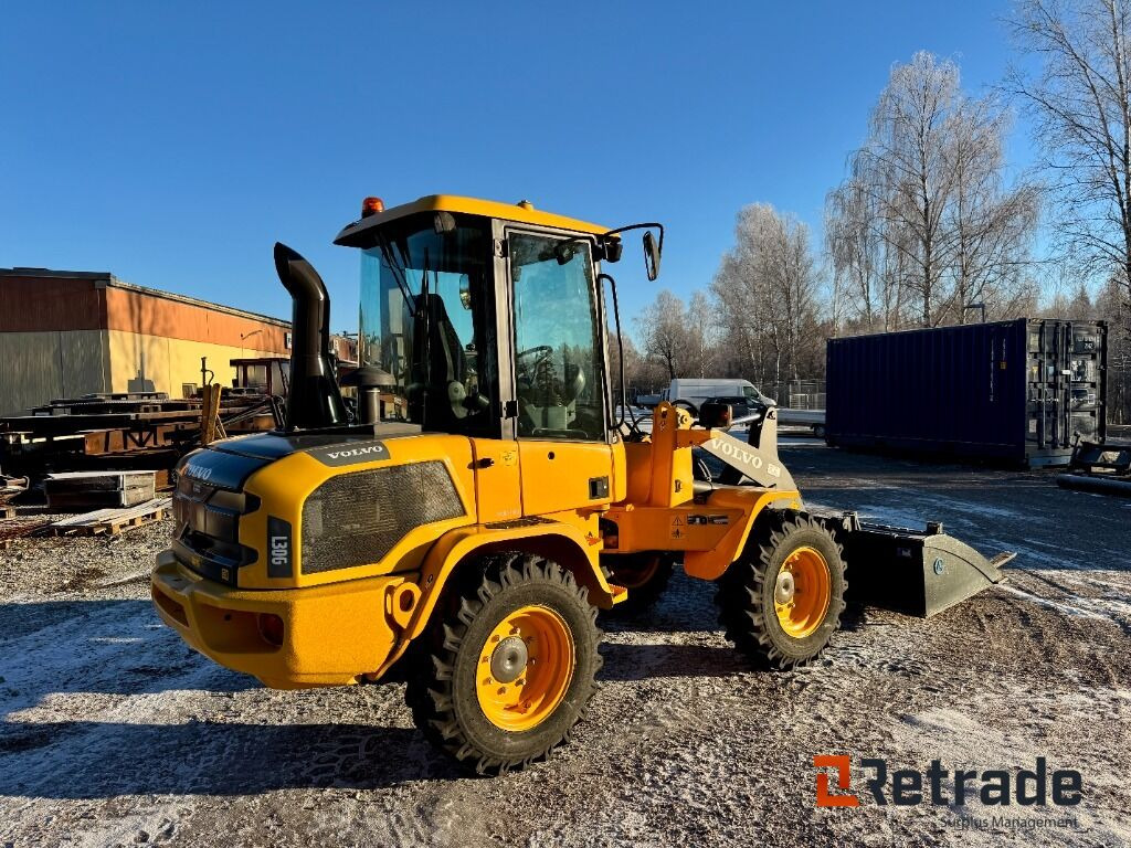 Hjullastare Volvo L30G med redskap - Baumaschine: das Bild 3 Hjullastare Volvo L30G med redskap - Baumaschine: das Bild 3