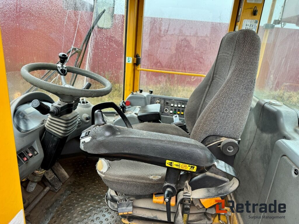 Hjullastare Volvo L70E med spakstyrning - Baumaschine: das Bild 5 Hjullastare Volvo L70E med spakstyrning - Baumaschine: das Bild 5