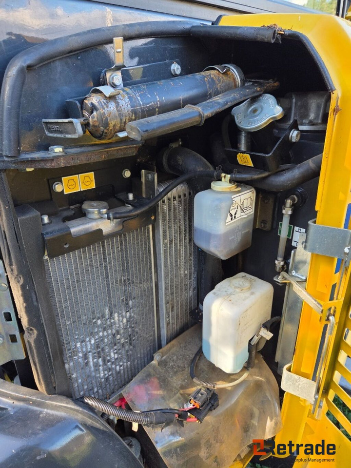 Komatsu PC26MR-3 – 2019-modell minigraver - Baumaschine: das Bild 4 Komatsu PC26MR-3 – 2019-modell minigraver - Baumaschine: das Bild 4