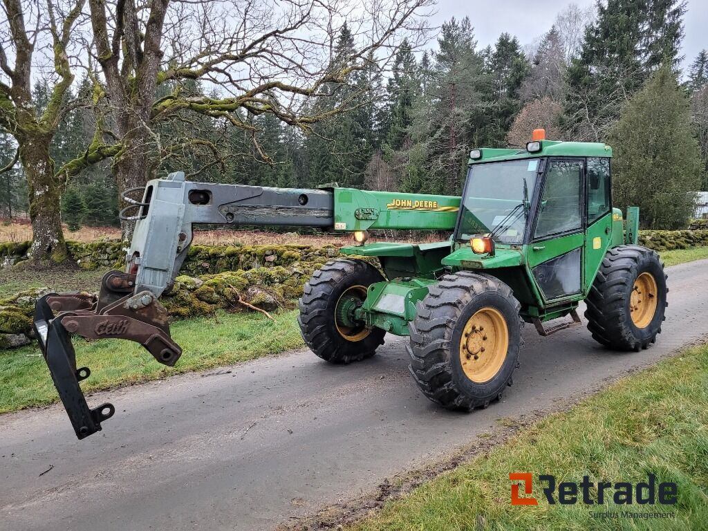 Teleskoptruck telskoplastare John Deere 4500 - Baumaschine: das Bild 1 Teleskoptruck telskoplastare John Deere 4500 - Baumaschine: das Bild 1
