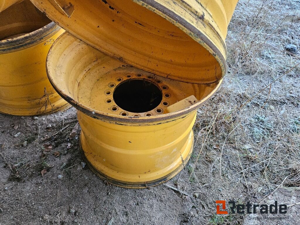 Volvo L90 23,5 fälgar extra breda - Baumaschine: das Bild 4 Volvo L90 23,5 fälgar extra breda - Baumaschine: das Bild 4