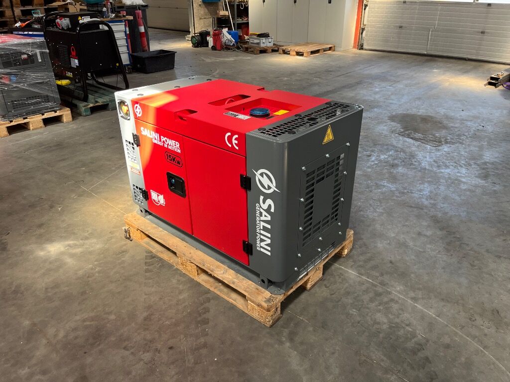 Generator SALINI Power VG R 15 VG R 15 15 KVA Diesel Generator - Stromgenerator: das Bild 2 Generator SALINI Power VG R 15 VG R 15 15 KVA Diesel Generator - Stromgenerator: das Bild 2