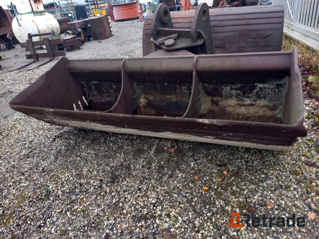 Hydraulisk Planerskovl BS013 - Baggerschaufel: das Bild 4 Hydraulisk Planerskovl BS013 - Baggerschaufel: das Bild 4