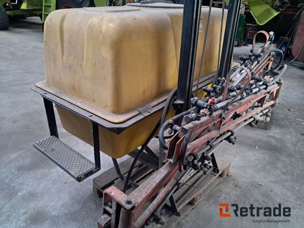 Ekko Marksprøjte m. 12m bom - Landmaschine: das Bild 3 Ekko Marksprøjte m. 12m bom - Landmaschine: das Bild 3