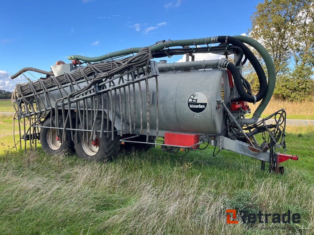 Landbrugsudstyr KIMADAN B 20000 Gyllevogn med slæbeslanger - Landmaschine: das Bild 5 Landbrugsudstyr KIMADAN B 20000 Gyllevogn med slæbeslanger - Landmaschine: das Bild 5