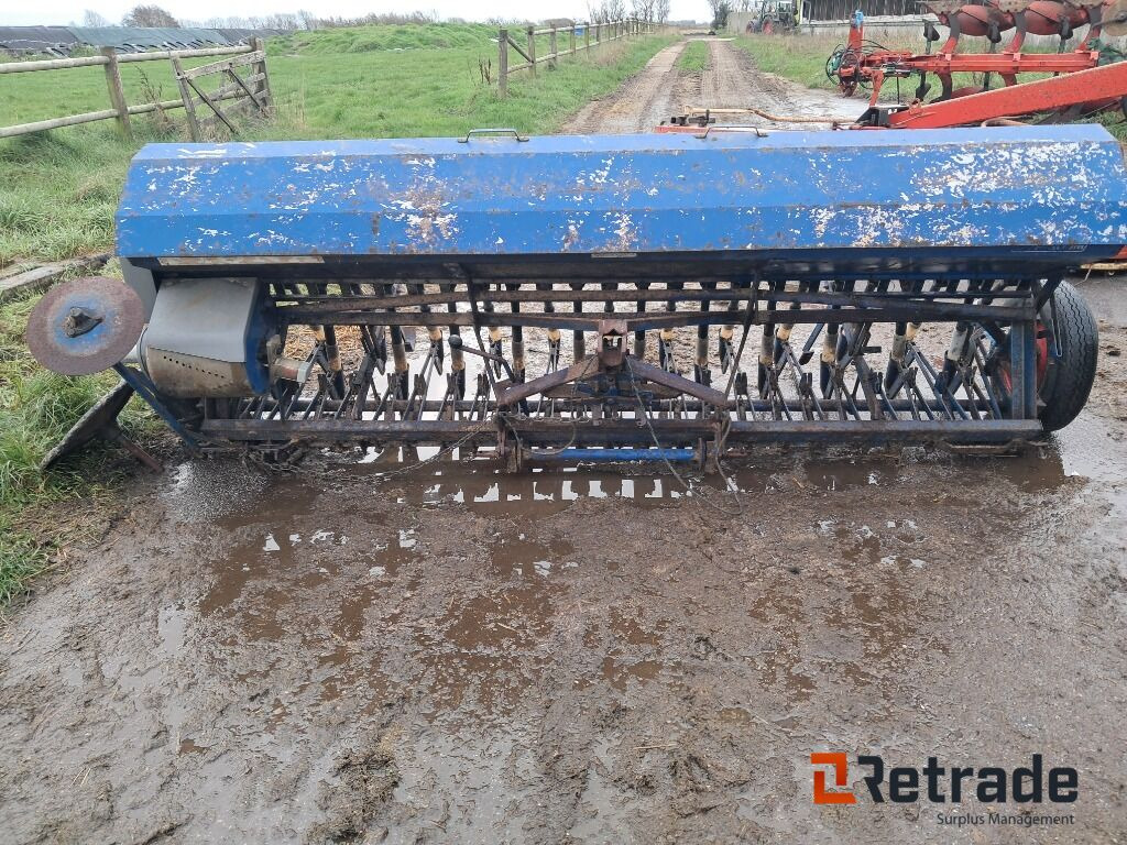 Radsåmaskine Fiona 3m D 78 - Landmaschine: das Bild 5 Radsåmaskine Fiona 3m D 78 - Landmaschine: das Bild 5