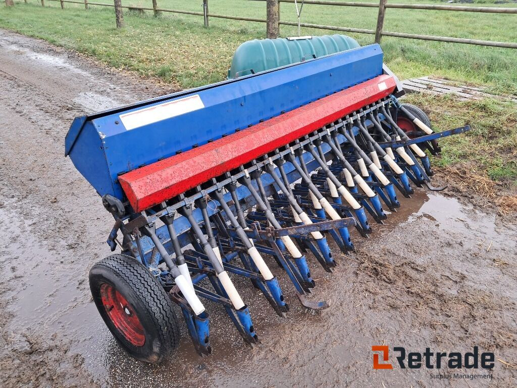 Radsåmaskine Fiona 3m D 78 - Landmaschine: das Bild 2 Radsåmaskine Fiona 3m D 78 - Landmaschine: das Bild 2