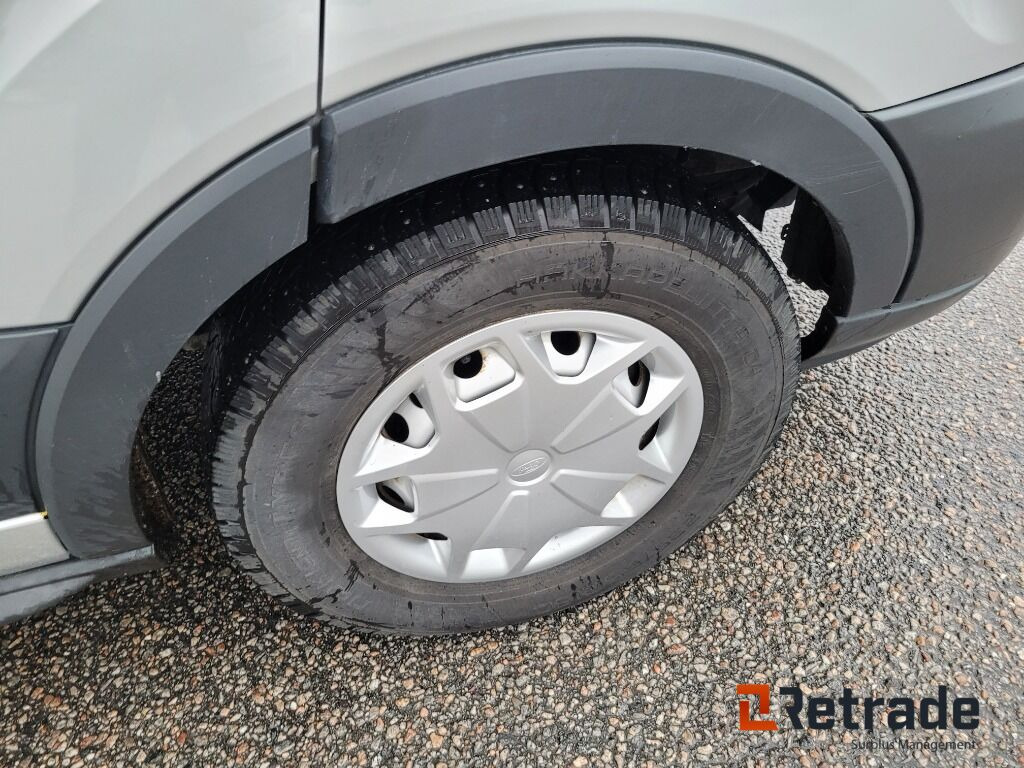 PKW Lätt lastbil med flak och kran , Ford Transit 350  2.2 TDCi: das Bild 44