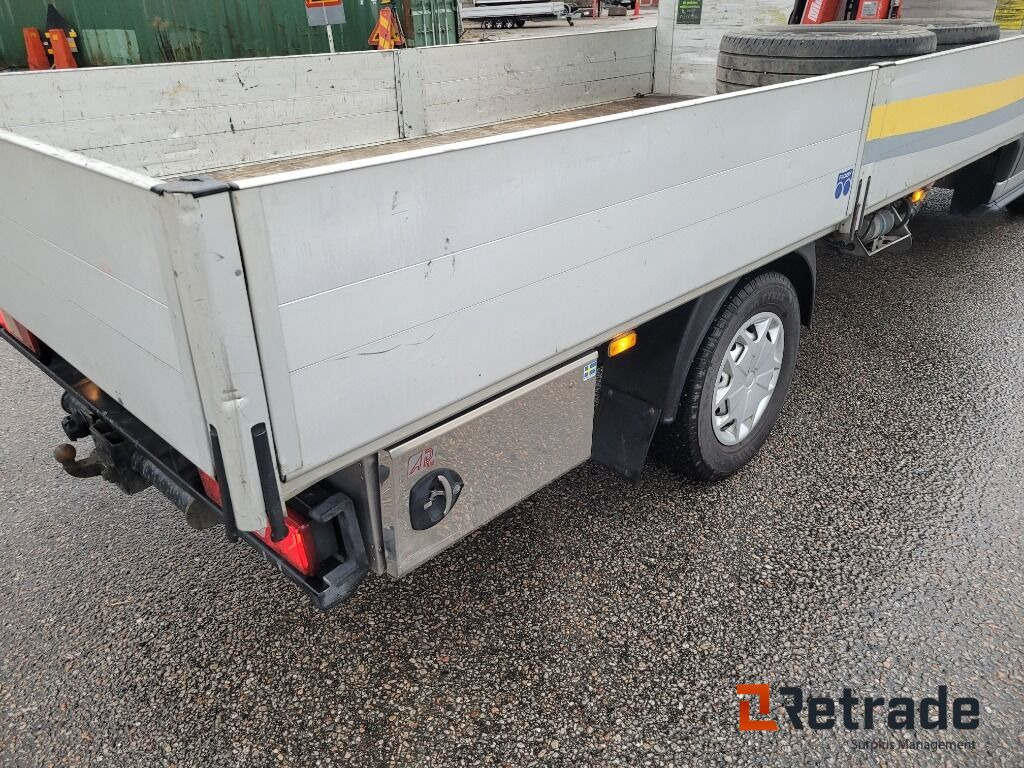 PKW Lätt lastbil med flak och kran , Ford Transit 350  2.2 TDCi: das Bild 27