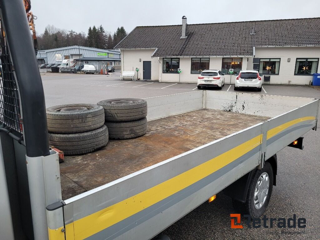 PKW Lätt lastbil med flak och kran , Ford Transit 350  2.2 TDCi: das Bild 15