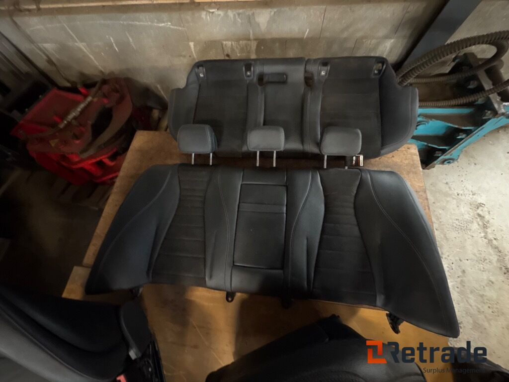 Mercedes Benz Dellæder - PKW: das Bild 4 Mercedes Benz Dellæder - PKW: das Bild 4