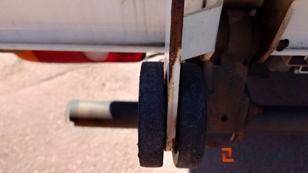 Koffer LKW Mitsubishi Fuso (Canter) 2013: das Bild 31