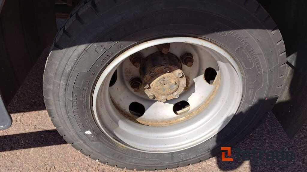 Koffer LKW Mitsubishi Fuso (Canter) 2013: das Bild 23