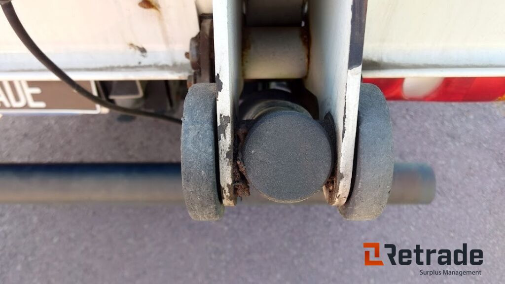 Koffer LKW Mitsubishi Fuso (Canter) 2013: das Bild 30