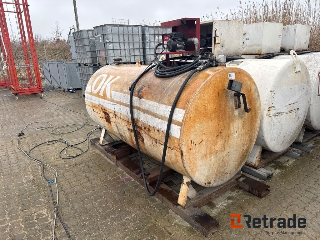 OK 2500ltr. Tank m. Pumpe (A0020031) - Lagertank: das Bild 4 OK 2500ltr. Tank m. Pumpe (A0020031) - Lagertank: das Bild 4