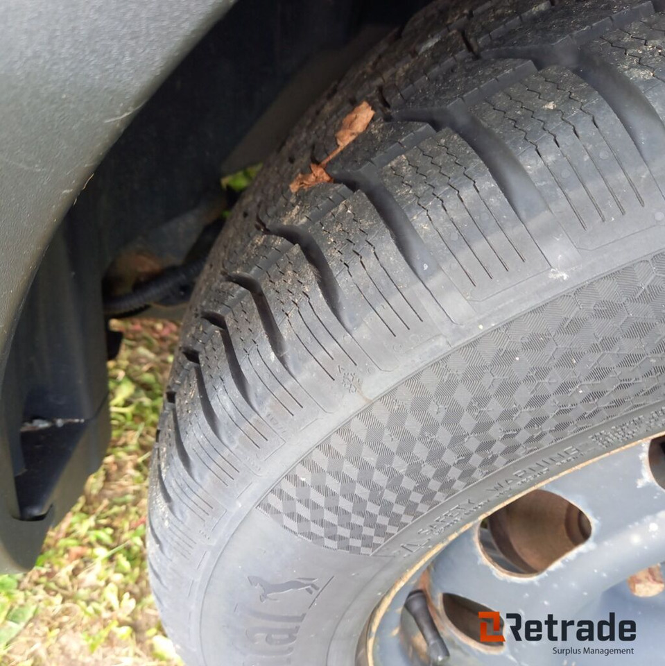 PKW Peugeot 2008 SUV Blue Tdi 110: das Bild 10 PKW Peugeot 2008 SUV Blue Tdi 110: das Bild 10