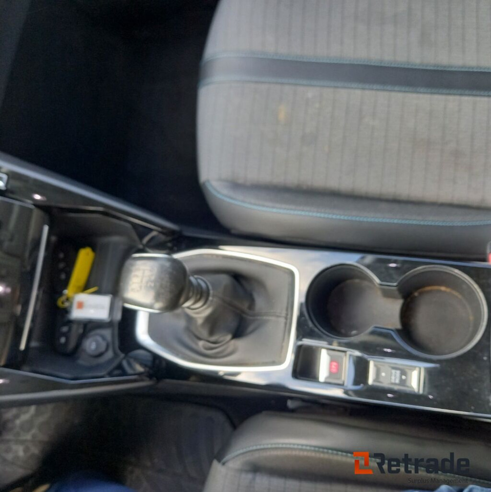 PKW Peugeot 2008 SUV Blue Tdi 110: das Bild 20 PKW Peugeot 2008 SUV Blue Tdi 110: das Bild 20