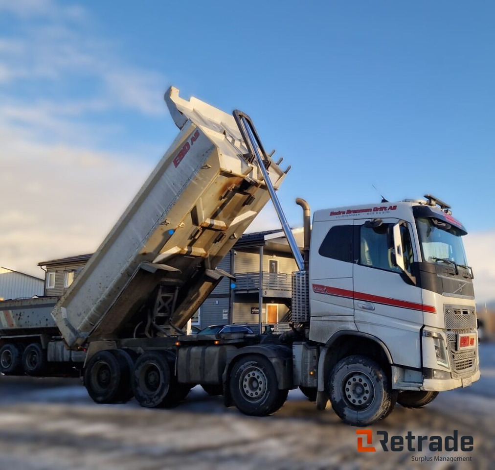 Robust og klar tippbil – Volvo FH16 650 8x4 med tipp og hengeropplegg - Kipper: das Bild 3 Robust og klar tippbil – Volvo FH16 650 8x4 med tipp og hengeropplegg - Kipper: das Bild 3