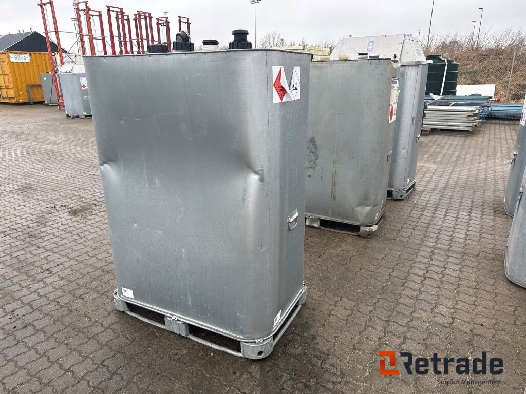 SCHÜTZ 1000ltr (A0020032-A0020037-A0020038) - Lagertank: das Bild 3 SCHÜTZ 1000ltr (A0020032-A0020037-A0020038) - Lagertank: das Bild 3