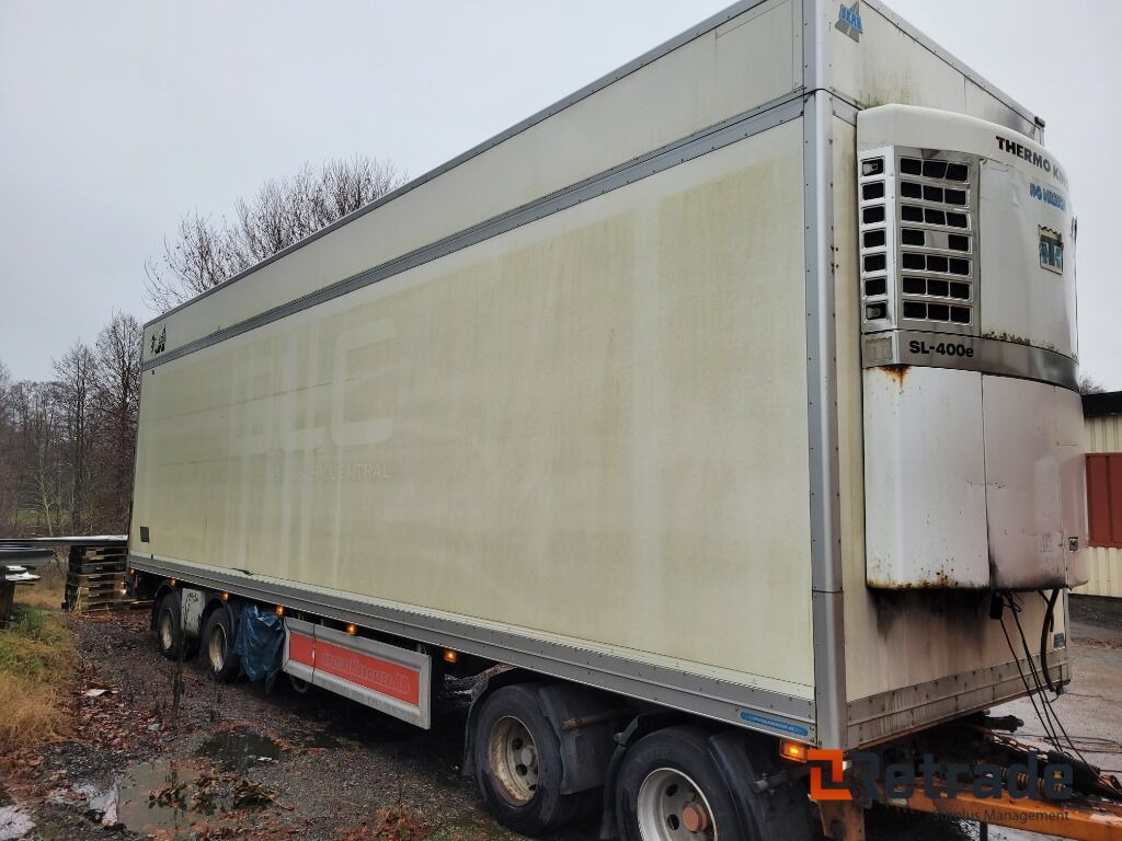 Släp / kylsläp HFR med SKAB dubbelplan skåp 4 axligt - Kühlkoffer Anhänger: das Bild 2 Släp / kylsläp HFR med SKAB dubbelplan skåp 4 axligt - Kühlkoffer Anhänger: das Bild 2