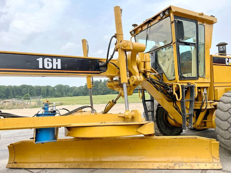 Grader Cat 16H - 4 Tine Ripper / Good Overall Condition: das Bild 10