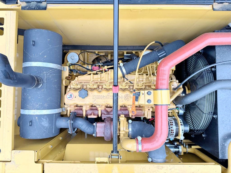 Bagger Cat 320D3 GC - 16 Meter Long Reach / New / Unused: das Bild 17