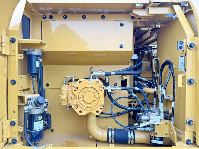 Bagger Cat 320D3 GC - 16 Meter Long Reach / New / Unused: das Bild 15