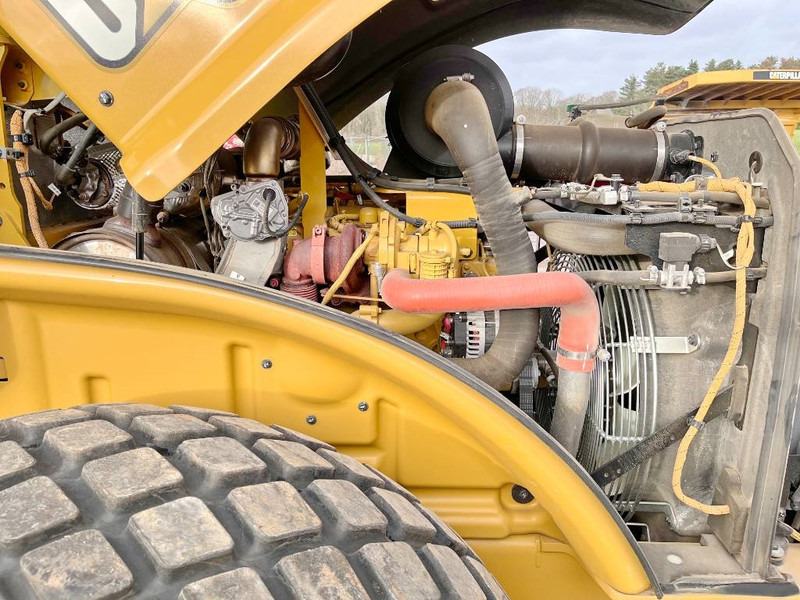 Walzen Cat CS66B - Excellent Condition / Low Hours / CE: das Bild 18