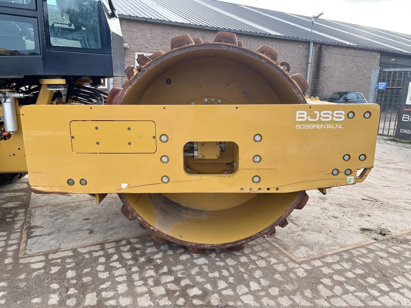 Walzen Cat CS66B - Excellent Condition / Low Hours / CE: das Bild 12