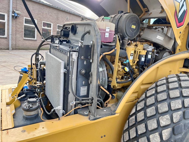 Walzen Cat CS66B - Excellent Condition / Low Hours / CE: das Bild 16