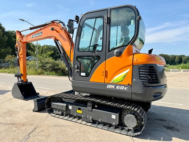 Doosan DX60 E-10N NEW! - Minibagger: das Bild 3 Doosan DX60 E-10N NEW! - Minibagger: das Bild 3